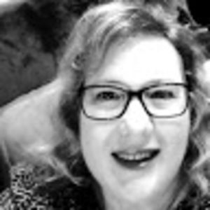 Meet your Posher, Della